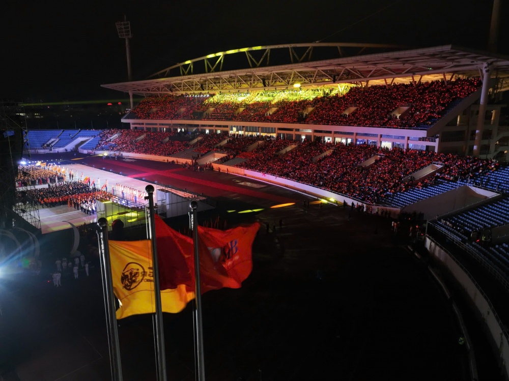 Khoảnh khắc đầy tự hào khi 15.000 CBCNV T&T – SHB hoà vang Quốc ca Việt Nam Khoảnh khắc đầy tự hào khi 15.000 CBCNV T&T – SHB hoà vang Quốc ca Việt Nam