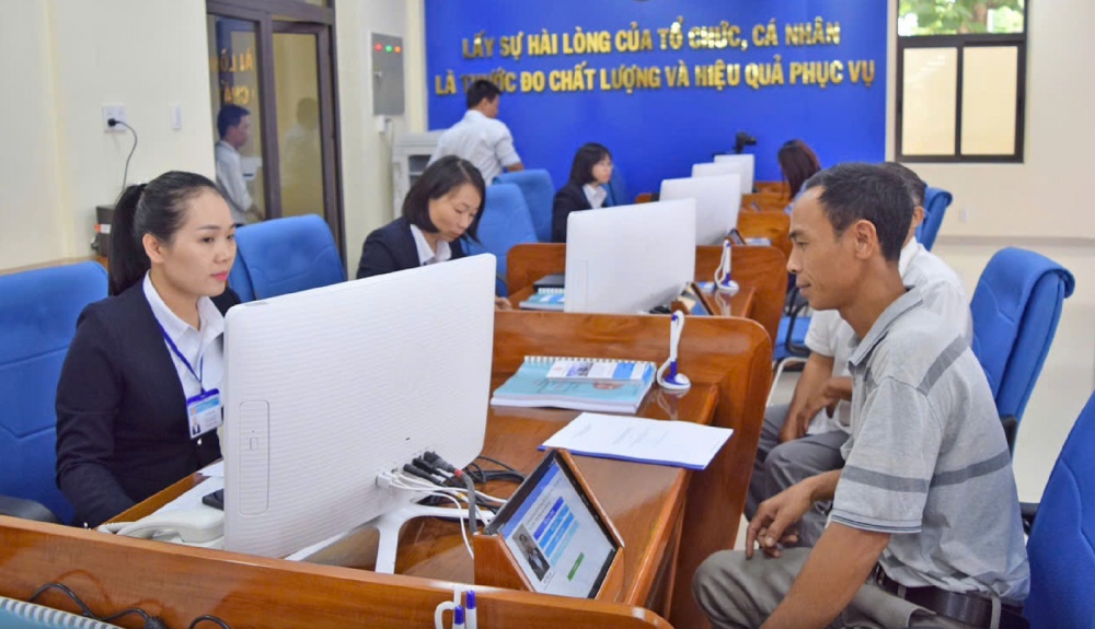 Quy định mới về chế độ đối với cán bộ, công chức, viên chức sau sắp xếp