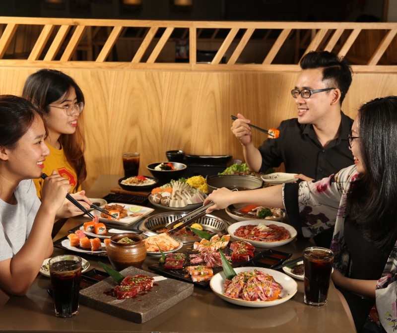 Hãy tô điểm thêm những bữa tiệc ấm áp bên gia đình hay những buổi hẹn hò tinh tế cùng thẻ tín dụng quốc tế HDBank Hãy tô điểm thêm những bữa tiệc ấm áp bên gia đình hay những buổi hẹn hò tinh tế cùng thẻ tín dụng quốc tế HDBank