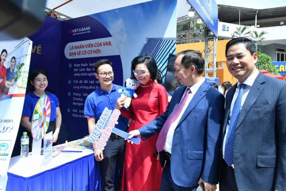 Bài 2: Giáo dục tài chính và “4 khó”, “4 dễ”