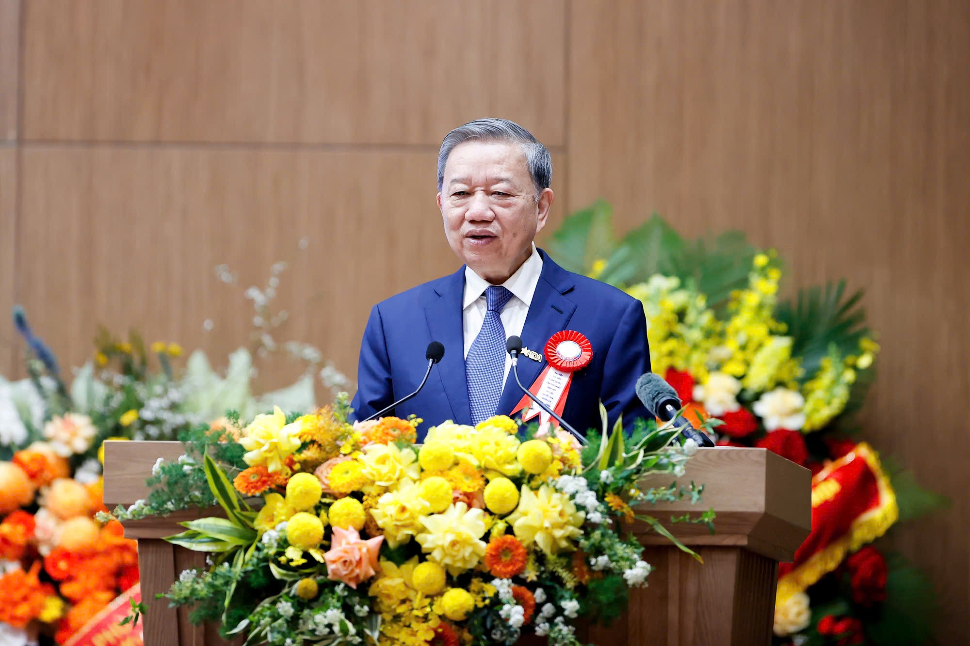 Tổng Bí thư Tô Lâm nhấn mạnh sự ra đời của Hiệp hội Dữ liệu Quốc gia trong bối cảnh hiện nay là hết sức quan trọng - Ảnh: VGP/Nhật Bắc Tổng Bí thư Tô Lâm nhấn mạnh sự ra đời của Hiệp hội Dữ liệu Quốc gia trong bối cảnh hiện nay là hết sức quan trọng - Ảnh: VGP/Nhật Bắc