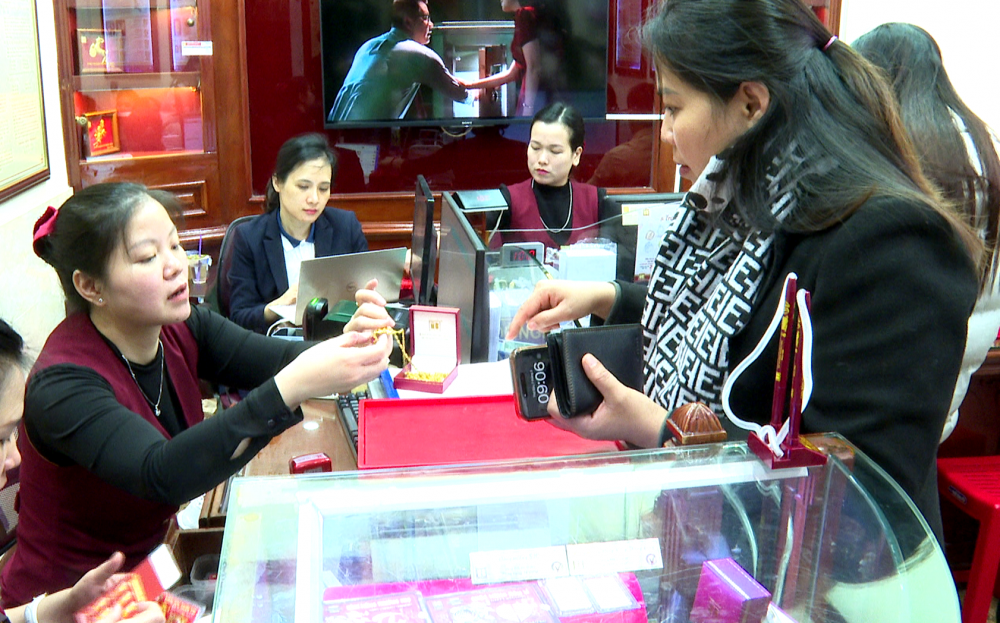 các chuyên gia cảnh báo rủi ro đối với người dân trong bối cảnh thị trường nhiều biến động. các chuyên gia cảnh báo rủi ro đối với người dân trong bối cảnh thị trường nhiều biến động.