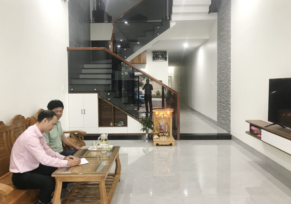 Nhờ nguồn vốn vay ưu đãi, nay gia đình tôi đã có nhà mới khang trang, sạch sẽ.