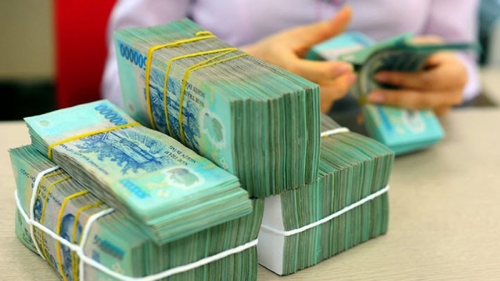 Động thái giảm lãi suất từ các ngân hàng nước ngoài