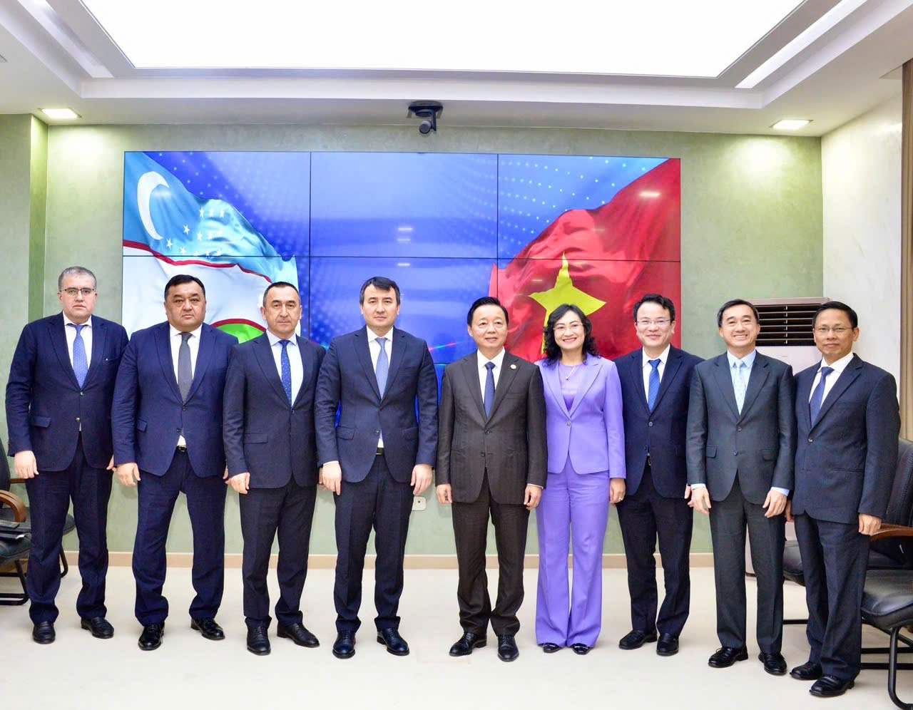 Việt Nam - Uzbekistan thúc đẩy hợp tác các lĩnh vực kinh tế, thương mại, đầu tư