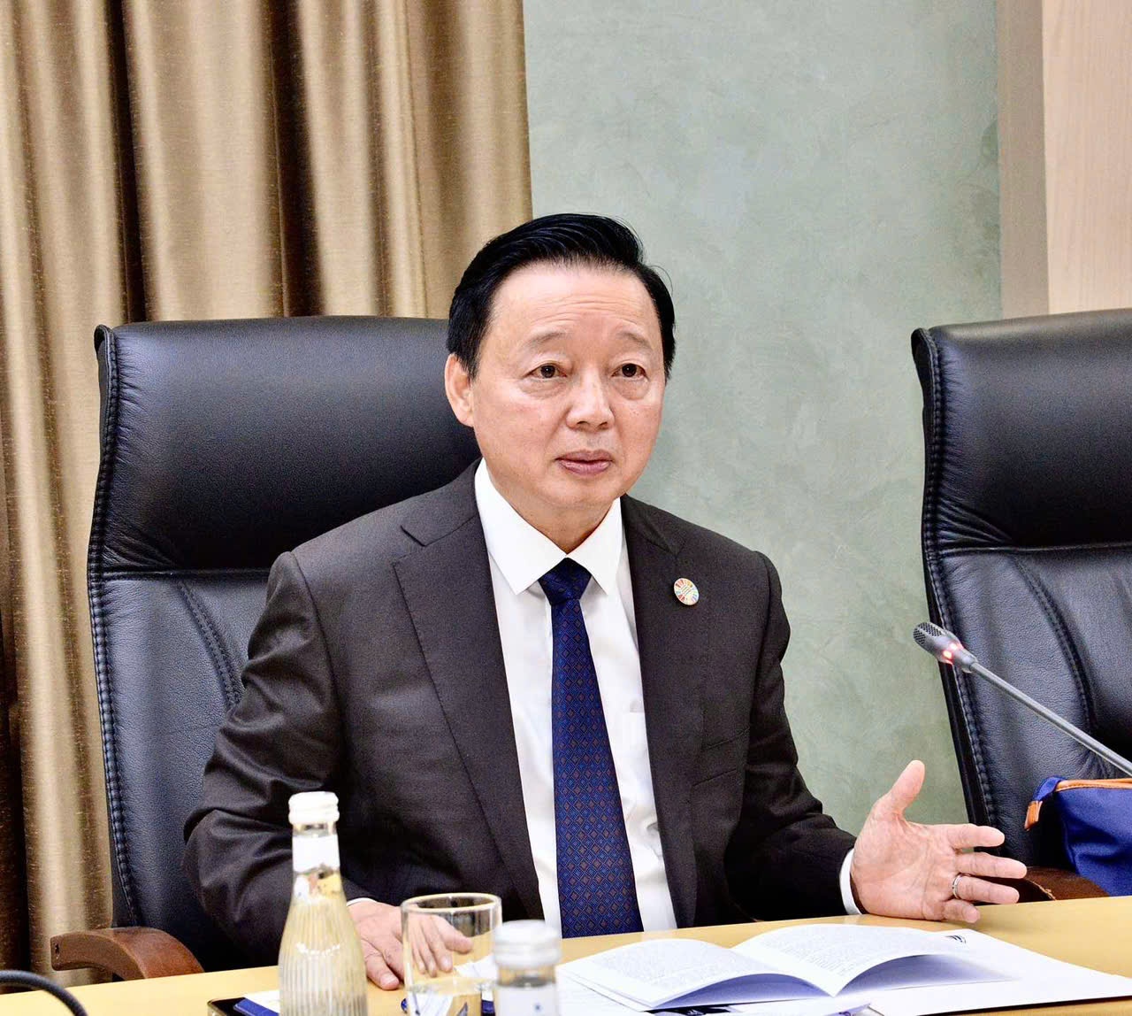 Phó Thủ tướng Trần Hồng Hà đề nghị hai bên cần tiếp tục khai thác tiềm năng và dư địa, nỗ lực đưa quan hệ song phương lên tầm cao mới - Ảnh: Quochoi.vn