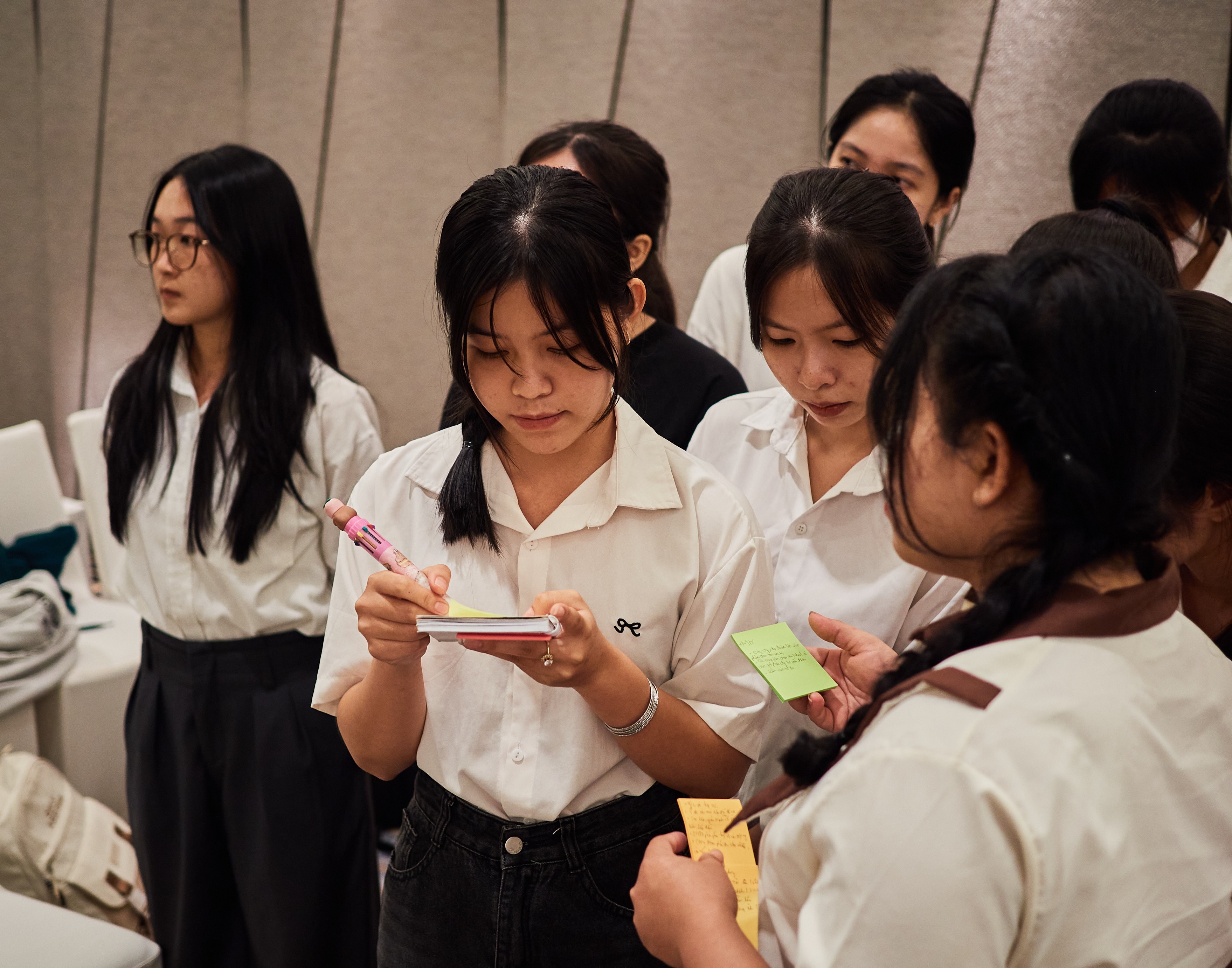 Dự án PowHERful đồng hành cùng nữ sinh khám phá nghề nghiệp Dự án PowHERful đồng hành cùng nữ sinh khám phá nghề nghiệp