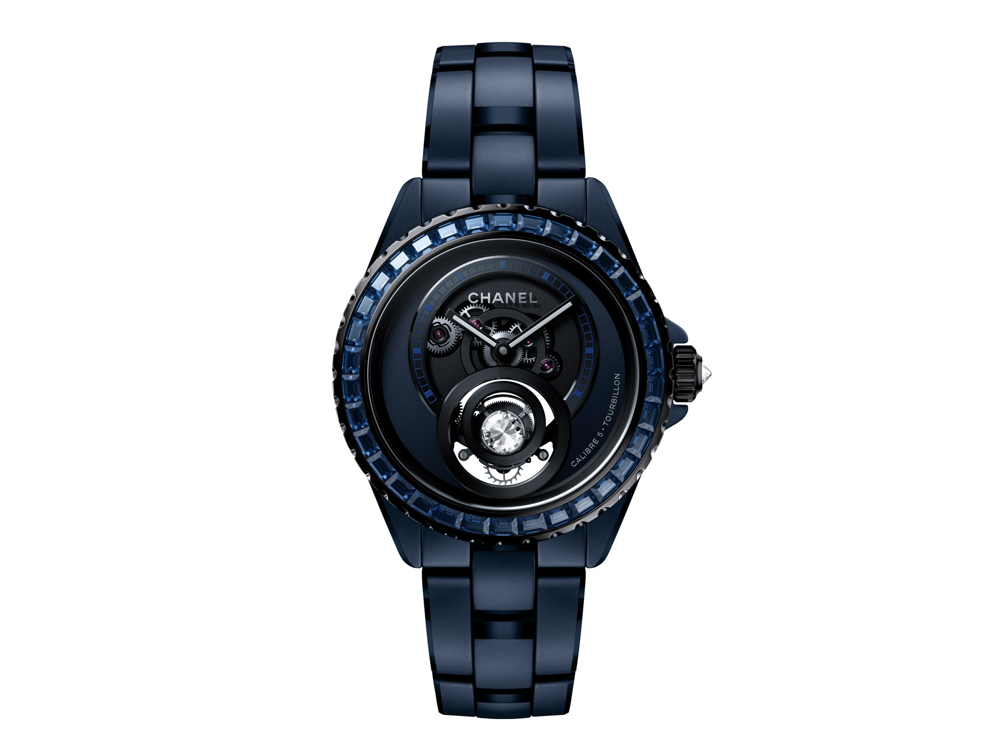 Chanel ra mắt phiên bản J12 ceramic màu xanh đêm huyền bí