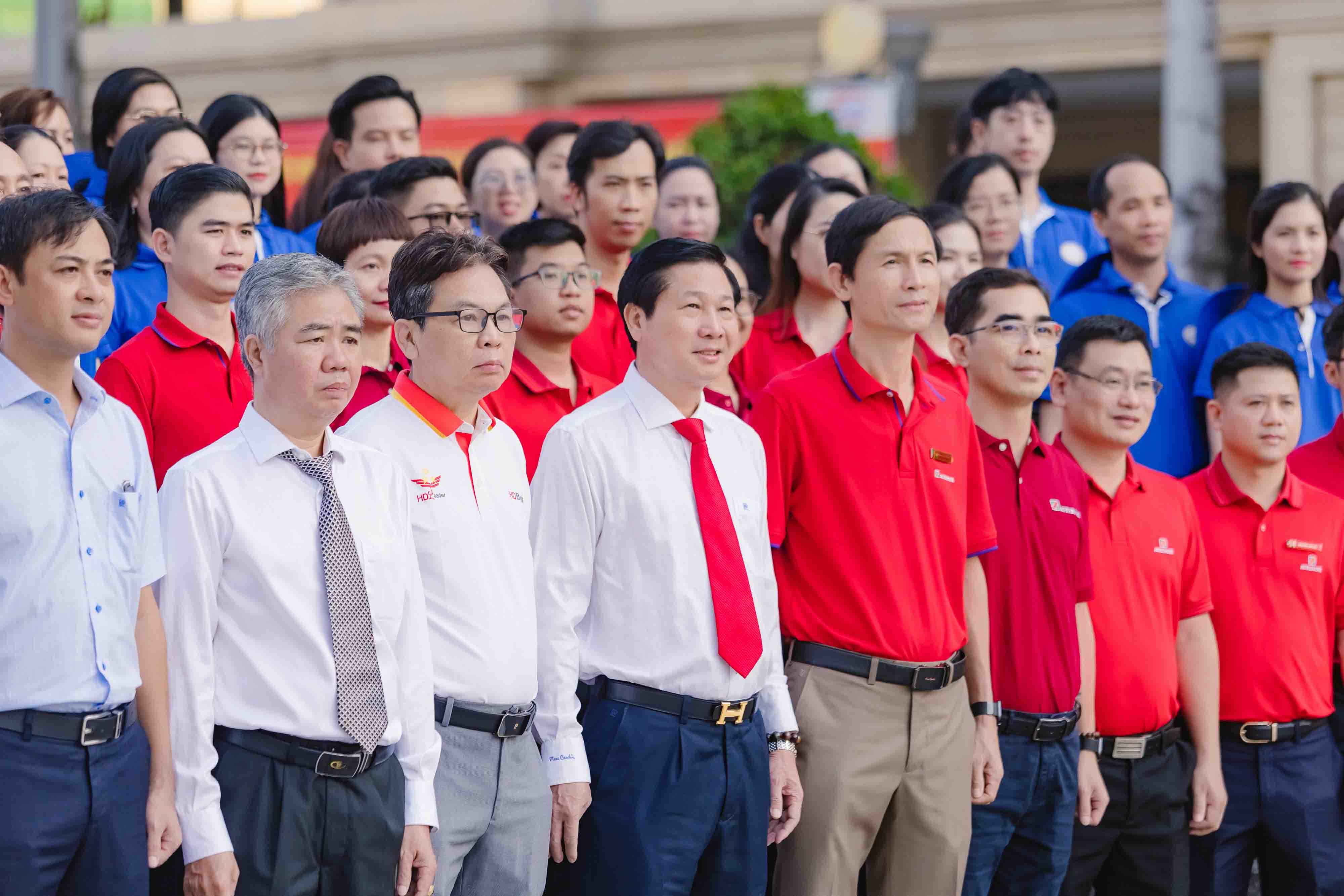 Ngân hàng trong quá trình phát triển của thành phố gắn liền với đổi mới của đất nước