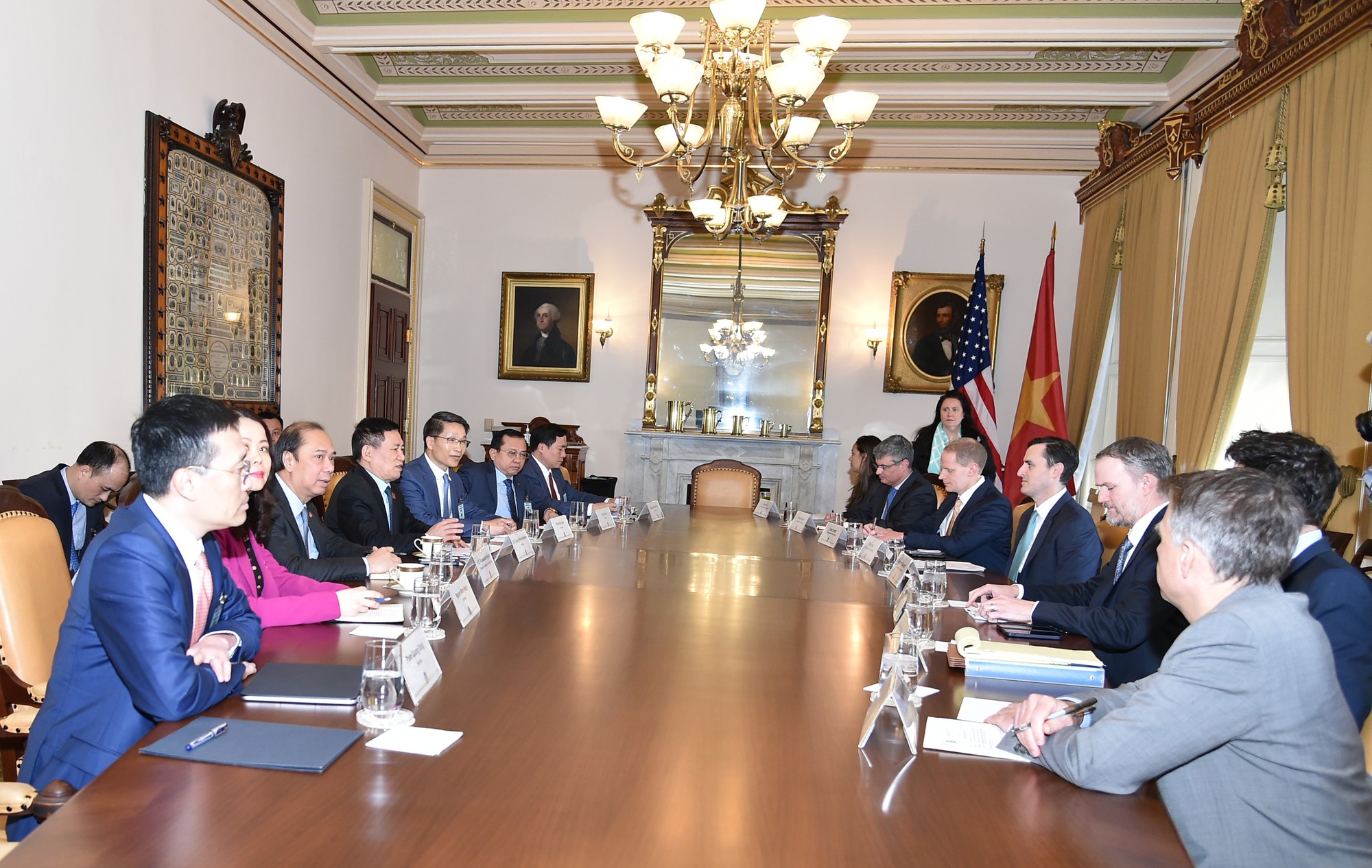 Việt Nam, Hoa Kỳ thống nhất khởi động đàm phán thỏa thuận thương mại đối ứng- Ảnh 2. Việt Nam, Hoa Kỳ thống nhất khởi động đàm phán thỏa thuận thương mại đối ứng- Ảnh 2.