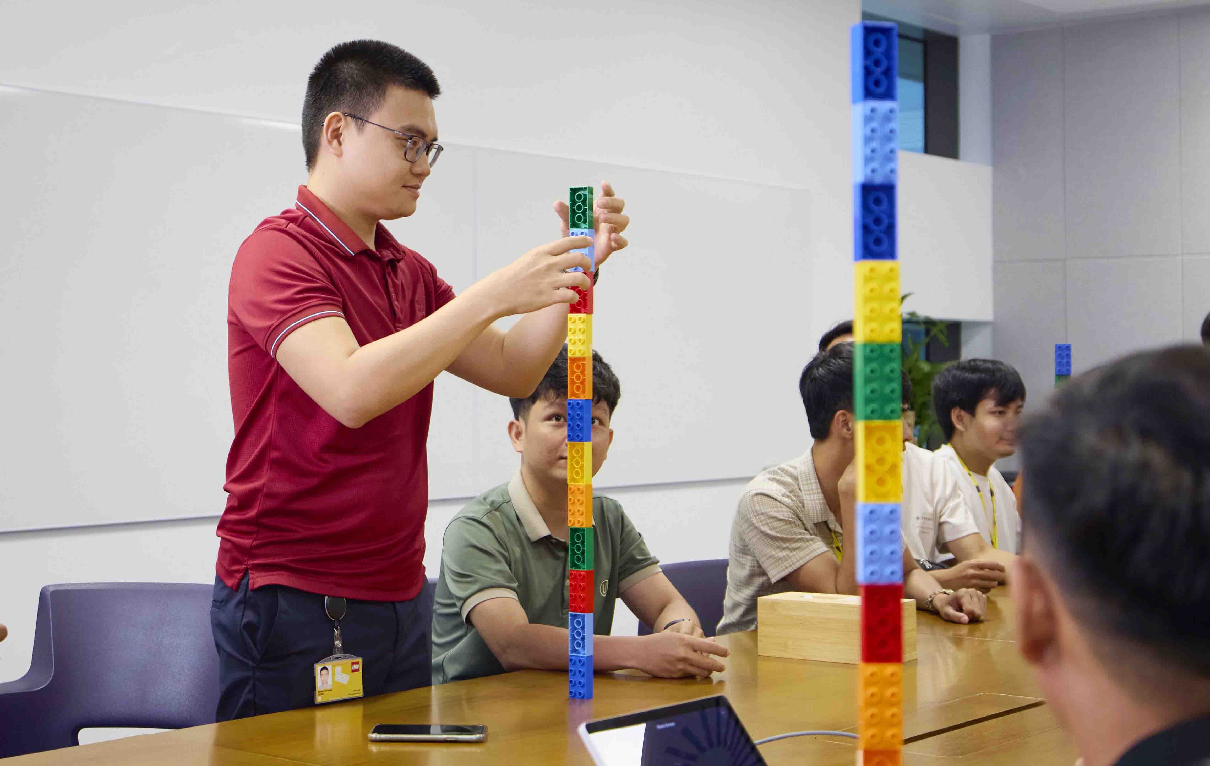 LEGO tham vọng sản phẩm truyền cảm hứng và nuôi dưỡng những nhà kiến tạo tương lai nhằm đảm bảo trẻ em Việt Nam có thể tận hưởng được nhiều lợi ích từ nhiều cơ hội học tập thông qua vui chơi LEGO tham vọng sản phẩm truyền cảm hứng và nuôi dưỡng những nhà kiến tạo tương lai nhằm đảm bảo trẻ em Việt Nam có thể tận hưởng được nhiều lợi ích từ nhiều cơ hội học tập thông qua vui chơi