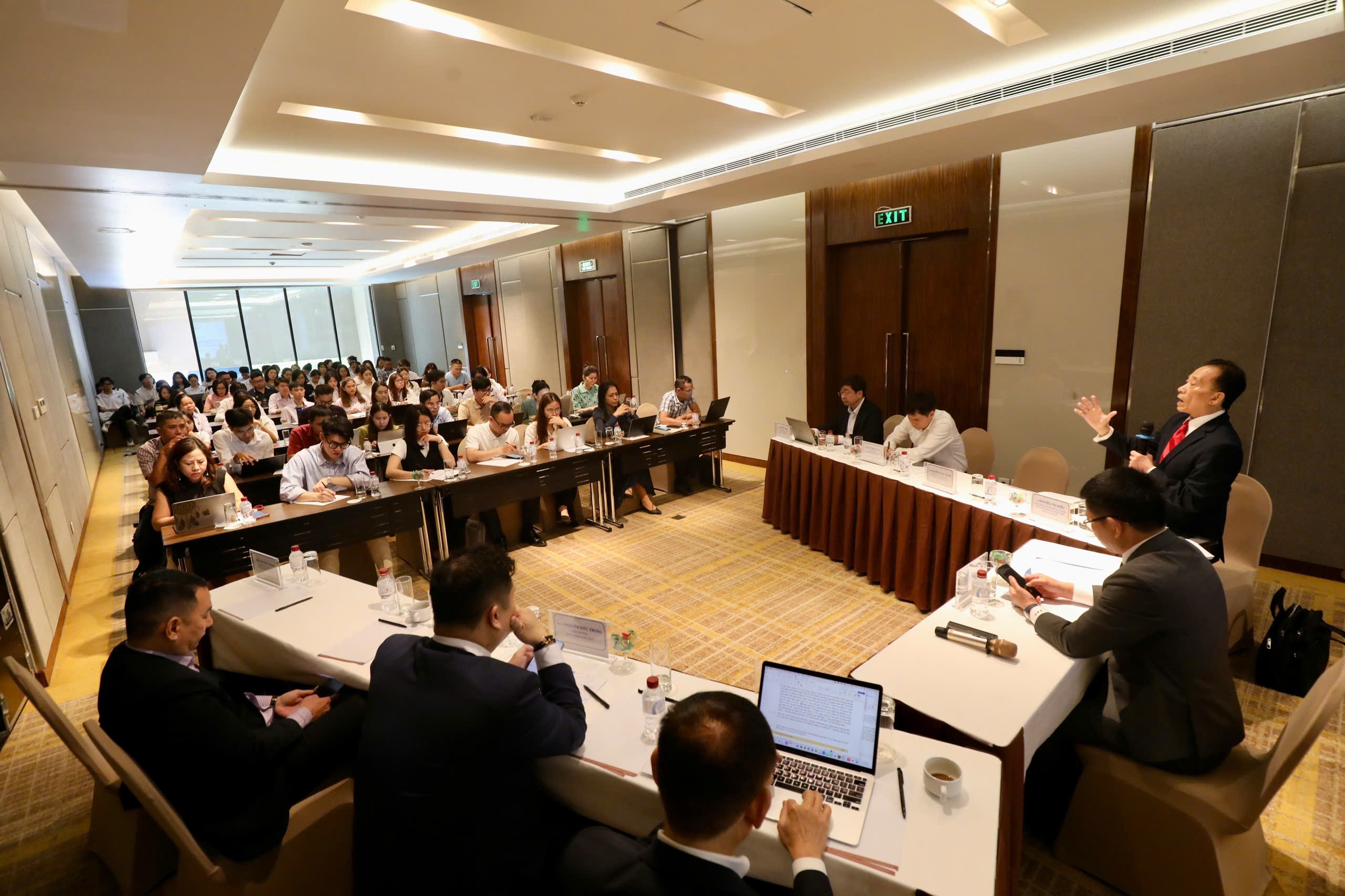 Chuyên gia đánh giá cao quá trình tái cơ cấu ngân hàng