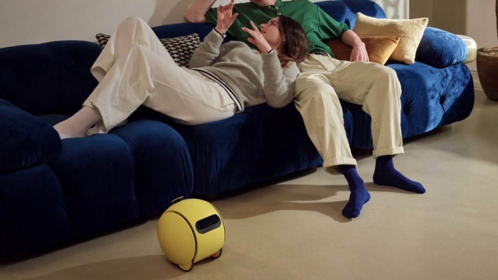 Robot Samsung mới được hỗ trợ bởi AI này sẽ theo bạn khắp nhà để trả lời các câu hỏi