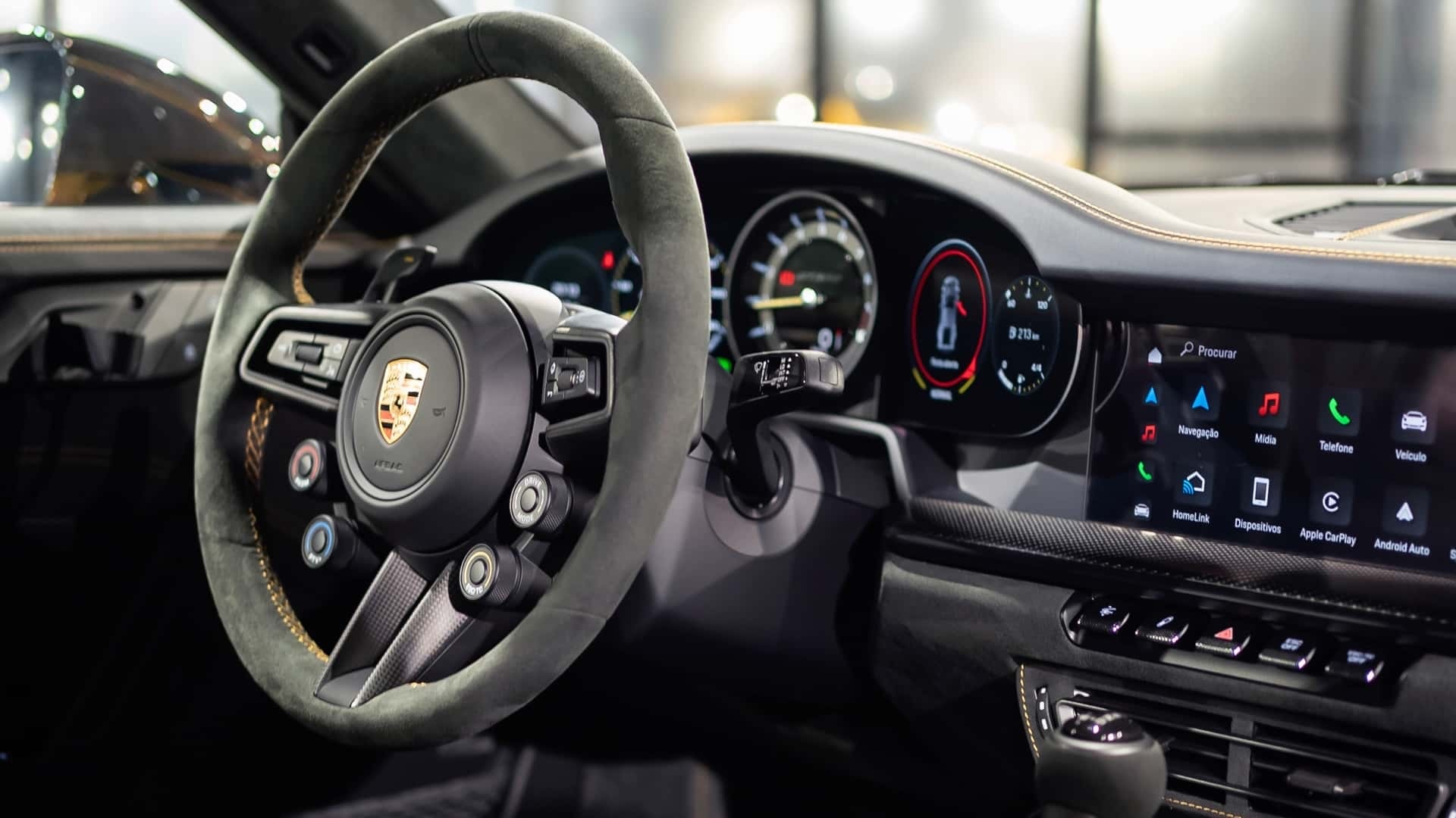 Mất 2 năm để hoàn thiện Porsche 911 GT3 RS với gói độ Sonderwunsch hiếm có