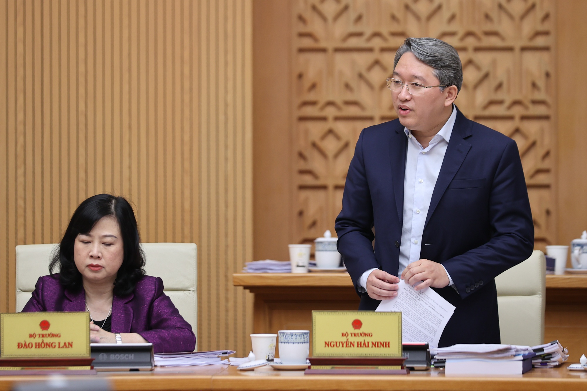 Bộ trưởng Bộ Tư pháp Nguyễn Hải Ninh phát biểu - Ảnh: VGP/Nhật Bắc