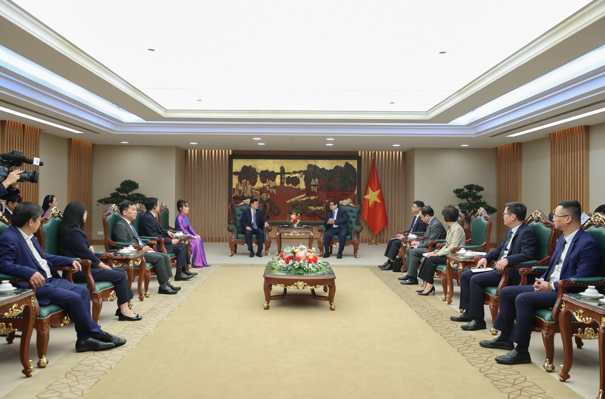 Chủ tịch COMAC khẳng định sẽ tăng cường hợp tác với các đối tác Việt Nam theo ý kiến của Thủ tướng Chính phủ Phạm Minh Chính - Ảnh VPG/Nhật Bắc