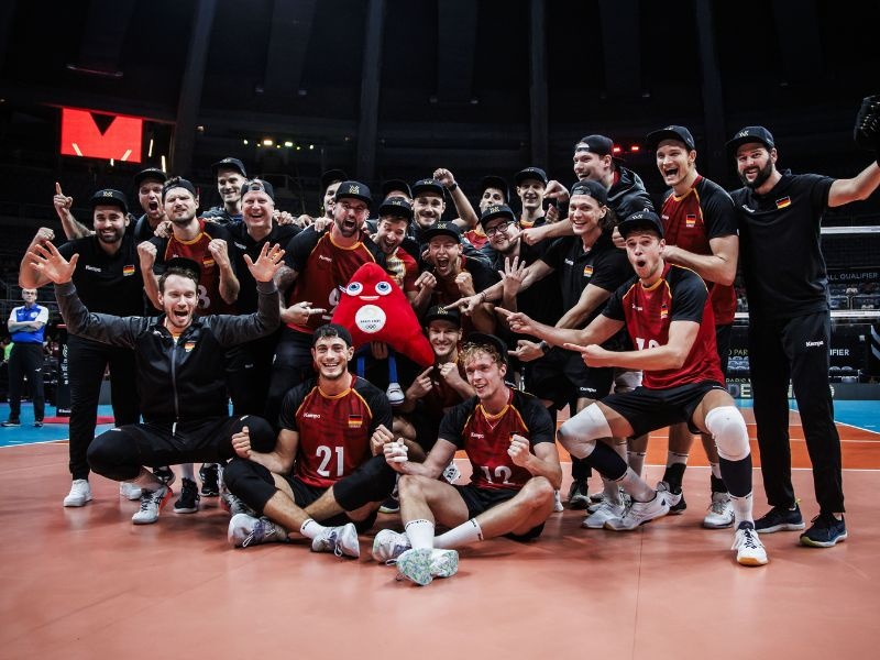 Đội tuyển bóng chuyền nam Đức hiện đang đứng thứ 8 trong bảng xếp hạng FIVB Đội tuyển bóng chuyền nam Đức hiện đang đứng thứ 8 trong bảng xếp hạng FIVB