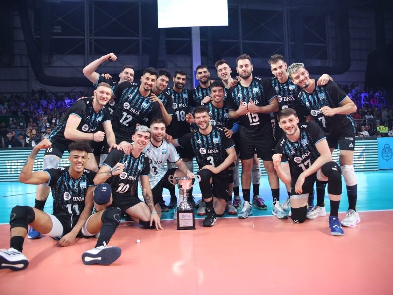 Đội tuyển Argentina là một trong những đội có ảnh hưởng trong làng bóng chuyền thế giới Đội tuyển Argentina là một trong những đội có ảnh hưởng trong làng bóng chuyền thế giới