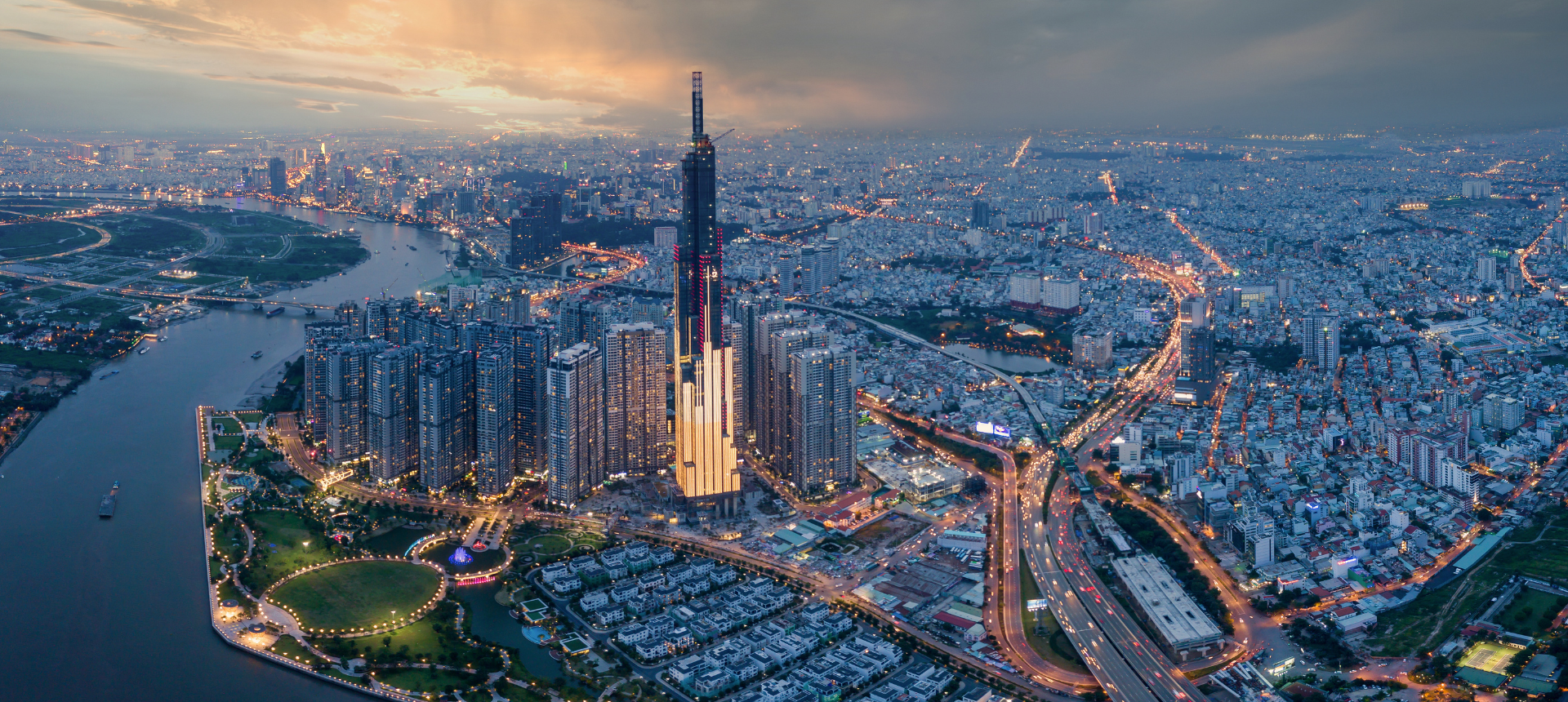 Xây dựng trung tâm tài chính quốc tế: Những thách thức cần hóa giải