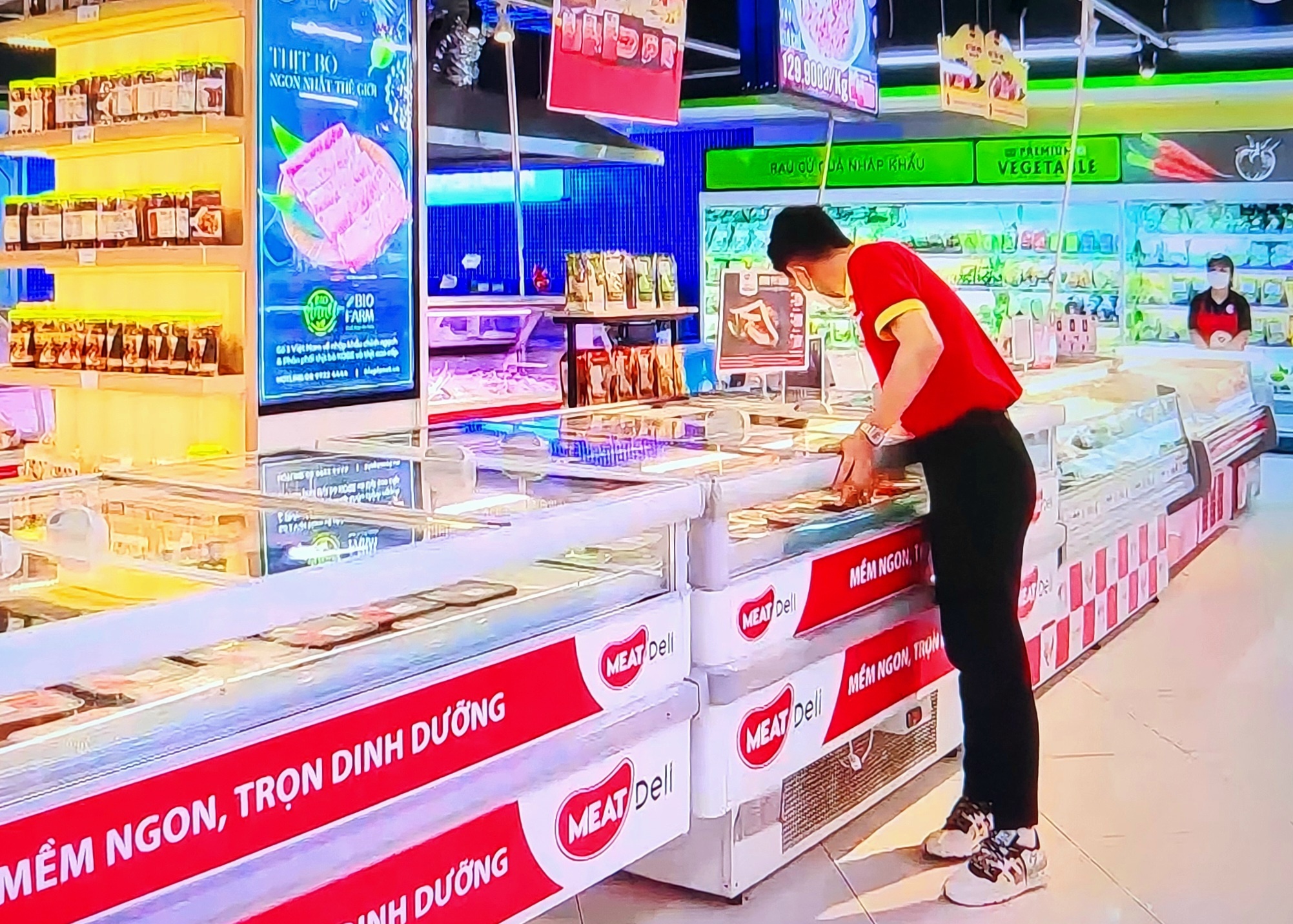 doanh nghiệp đang phải gồng mình chi trả mặt bằng, nhân công, chi phí vận hành