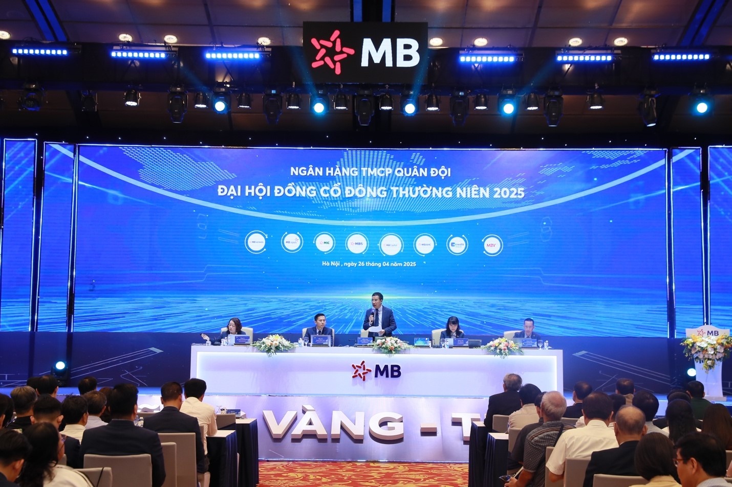 Đại hội đồng cổ đông thường niên 2025: MB hướng tới vốn hóa 10 tỷ USD trong tương lai không xa