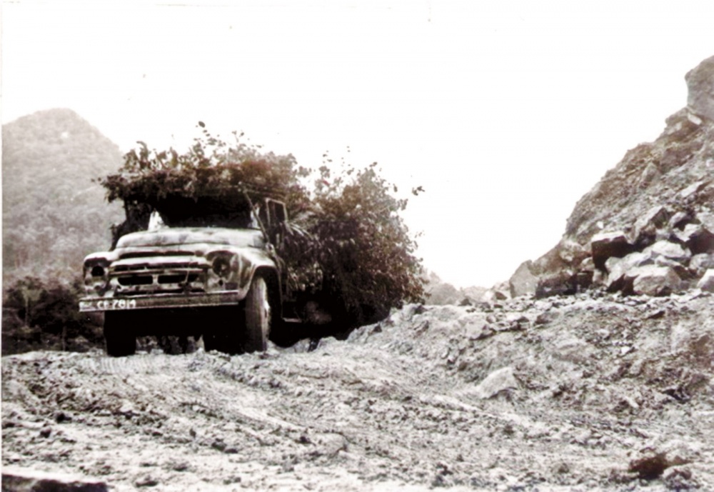 Bài 1: “Cõng” tiền nuôi cách mạng Bài 1: “Cõng” tiền nuôi cách mạng