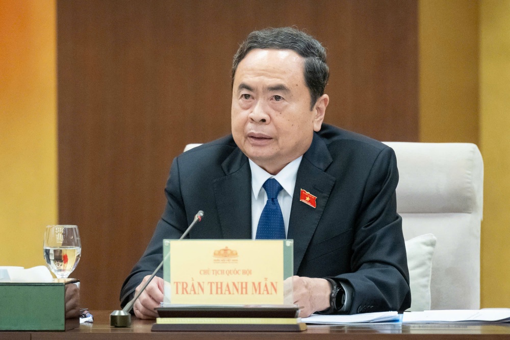 Chủ tịch Quốc hội chủ trì phiên họp