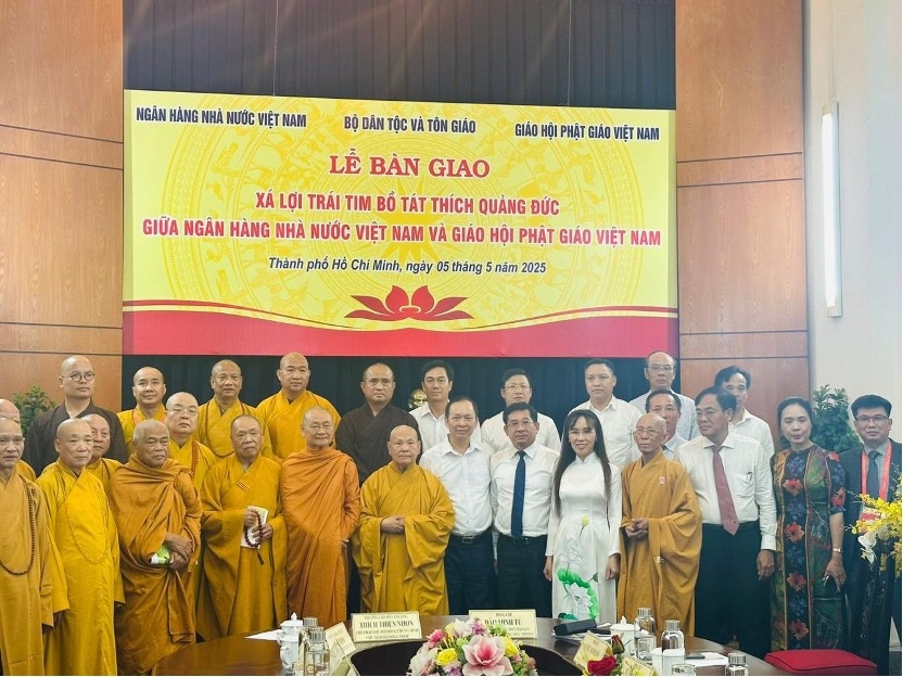 Tỷ phú Nguyễn Thị Phương Thảo tại Vesak 2025: Doanh nhân hiện đại và tinh thần Phật giáo trong thời đại mới