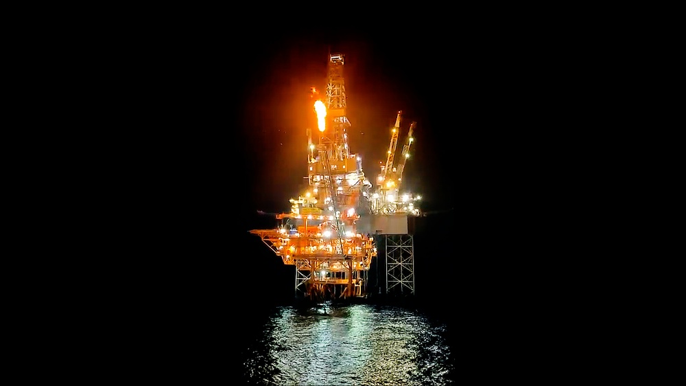 Giàn WHP-DH01, thuộc dự án phát triển mỏ Đại Hùng giai đoạn 3, chính thức khai thác dòng dầu thương mại đầu tiên vào ngày 7/5/2025