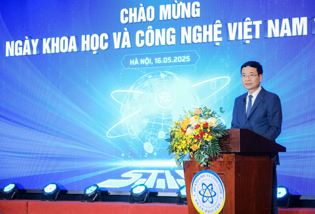 Tri thức, công nghệ và đổi mới sáng tạo đóng vai trò cốt lõi đưa đất nước vươn mình Tri thức, công nghệ và đổi mới sáng tạo đóng vai trò cốt lõi đưa đất nước vươn mình