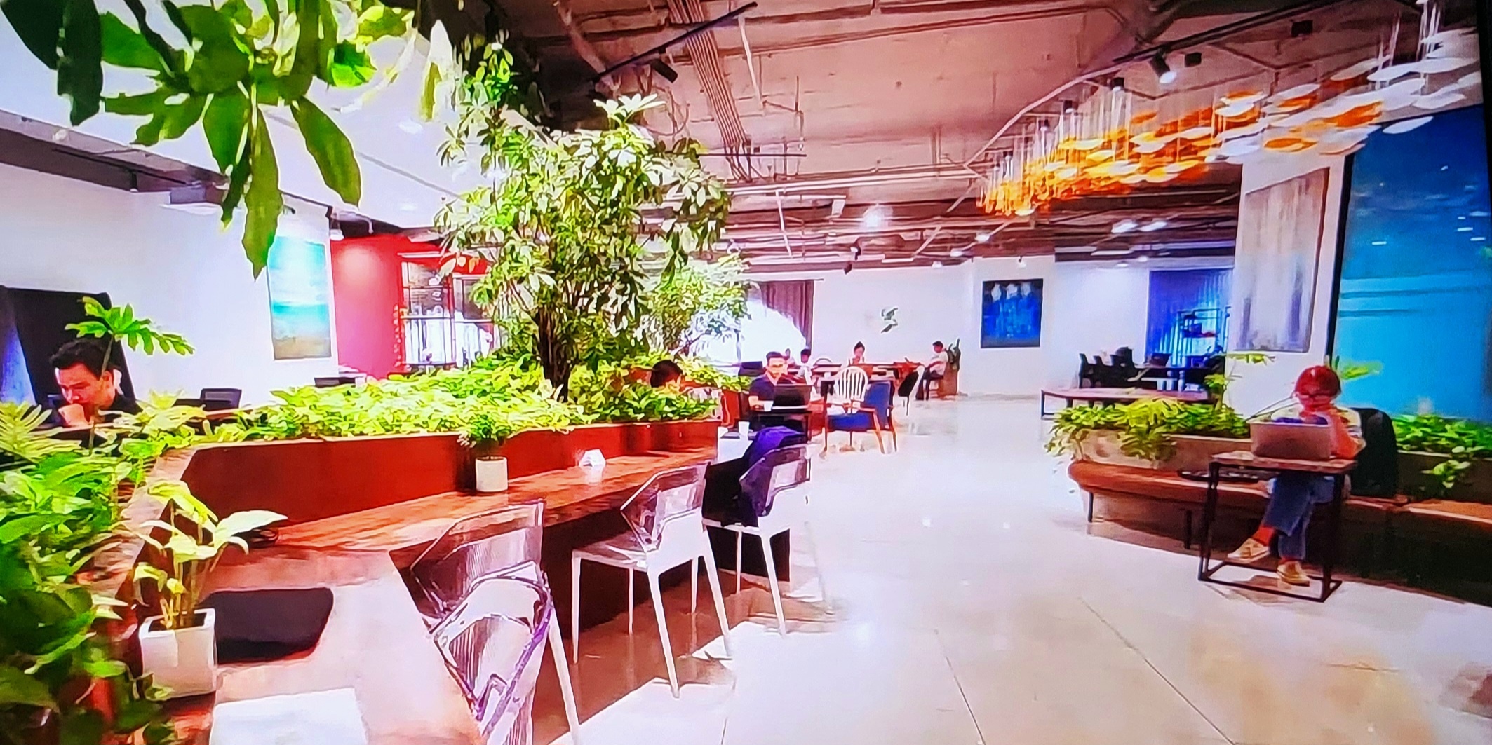 không gian làm việc chung không còn là nơi chỉ cung cấp chỗ ngồi và wifi