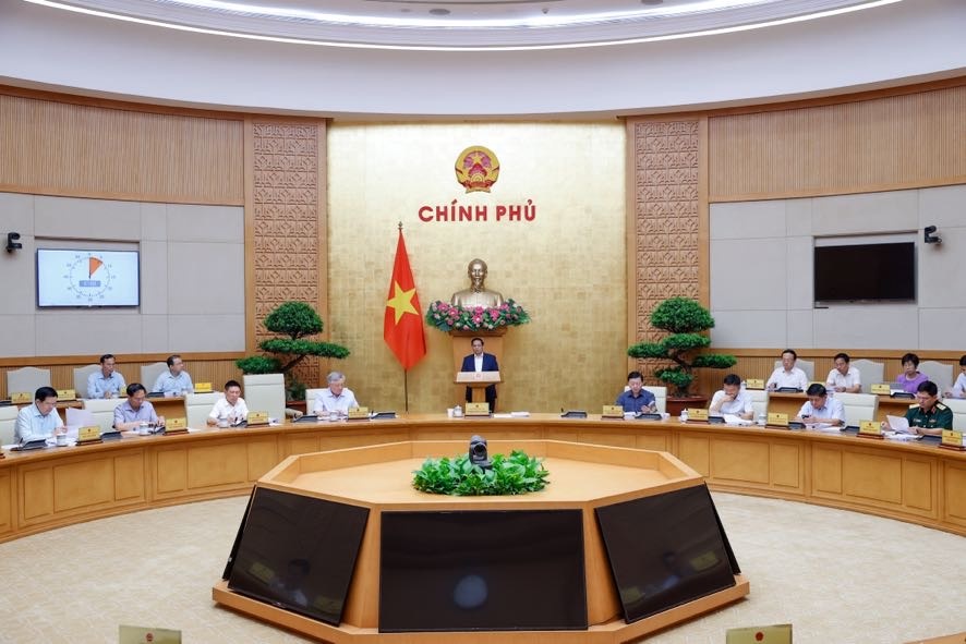 Chính phủ đã trình Kỳ họp thứ 9, Quốc hội khóa XV một luật sửa nhiều luật trong lĩnh vực đầu tư, tài chính, ngân sách, trong đó có Luật Đầu tư - Ảnh: Thủ tướng Phạm Minh Chính chủ trì Phiên họp Chính phủ chuyên đề về xây dựng pháp luật tháng 5/2025