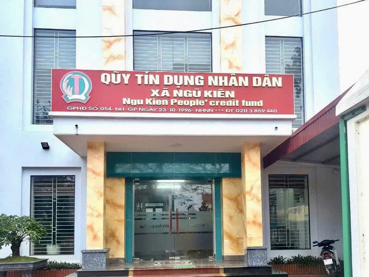 Thông báo về việc công bố nội dung sửa đổi Giấy phép hoạt động của Quỹ tín dụng nhân dân xã Ngũ Kiên