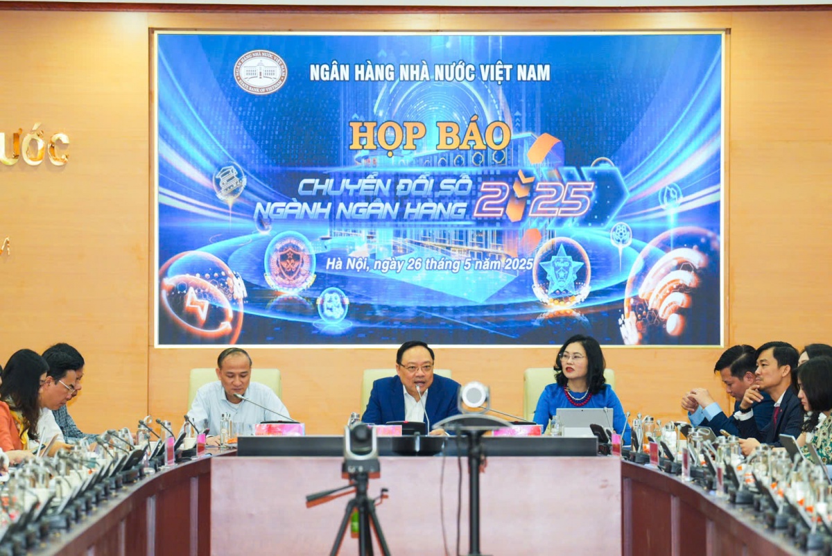 sự kiện họp báo Chuyển đổi số ngành Ngân hàng 2025 sự kiện họp báo Chuyển đổi số ngành Ngân hàng 2025