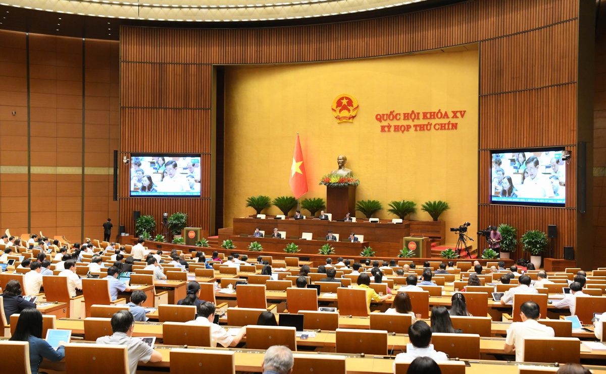 Quang cảnh Hội trường phiên họp Quang cảnh Hội trường phiên họp