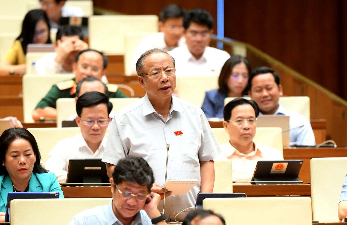 Đại biểu Nguyễn Văn Thân Đại biểu Nguyễn Văn Thân