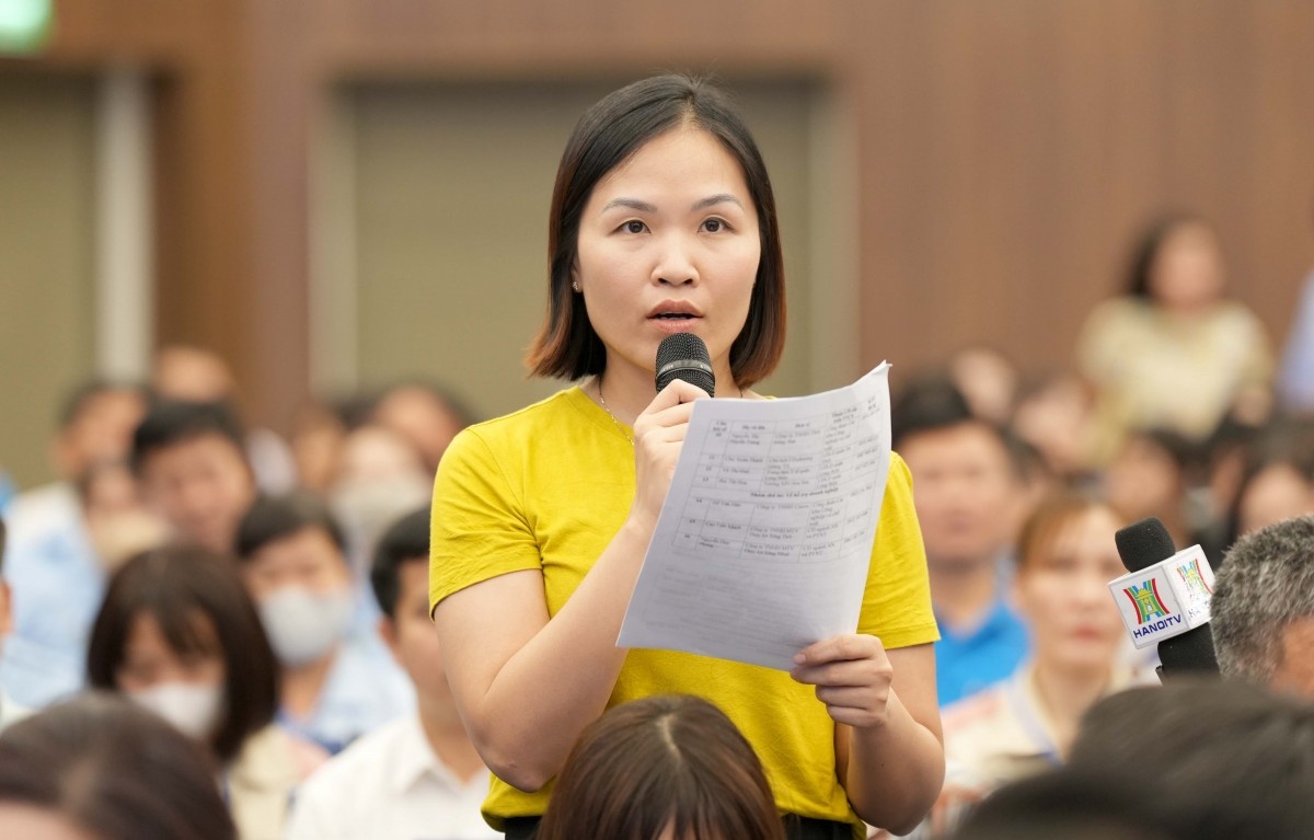 Chị Nguyễn Thị Huyền Trang (Công ty TNHH Thời trang Star, KCN Phú Nghĩa) Chị Nguyễn Thị Huyền Trang (Công ty TNHH Thời trang Star, KCN Phú Nghĩa)