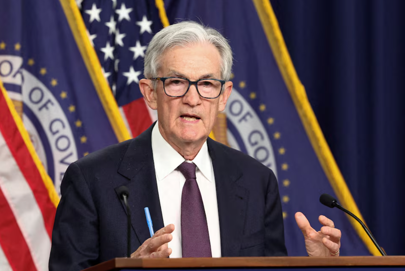 Fed cảnh báo rủi ro kép từ lạm phát và thất nghiệp