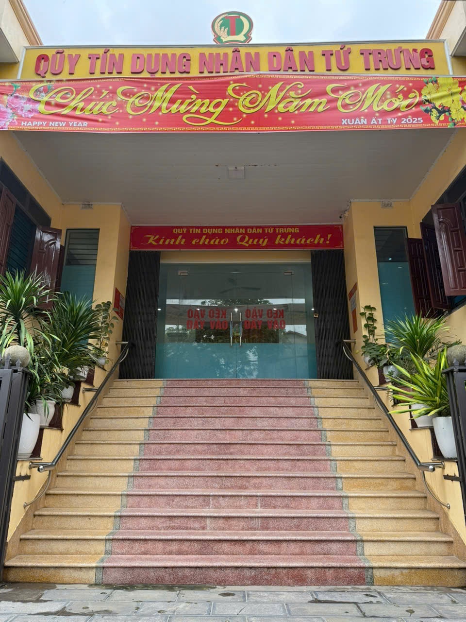 Quỹ tín dụng nhân dân thị trấn Tứ Trưng thông báo sửa đổi, bổ sung Giấy phép hoạt động