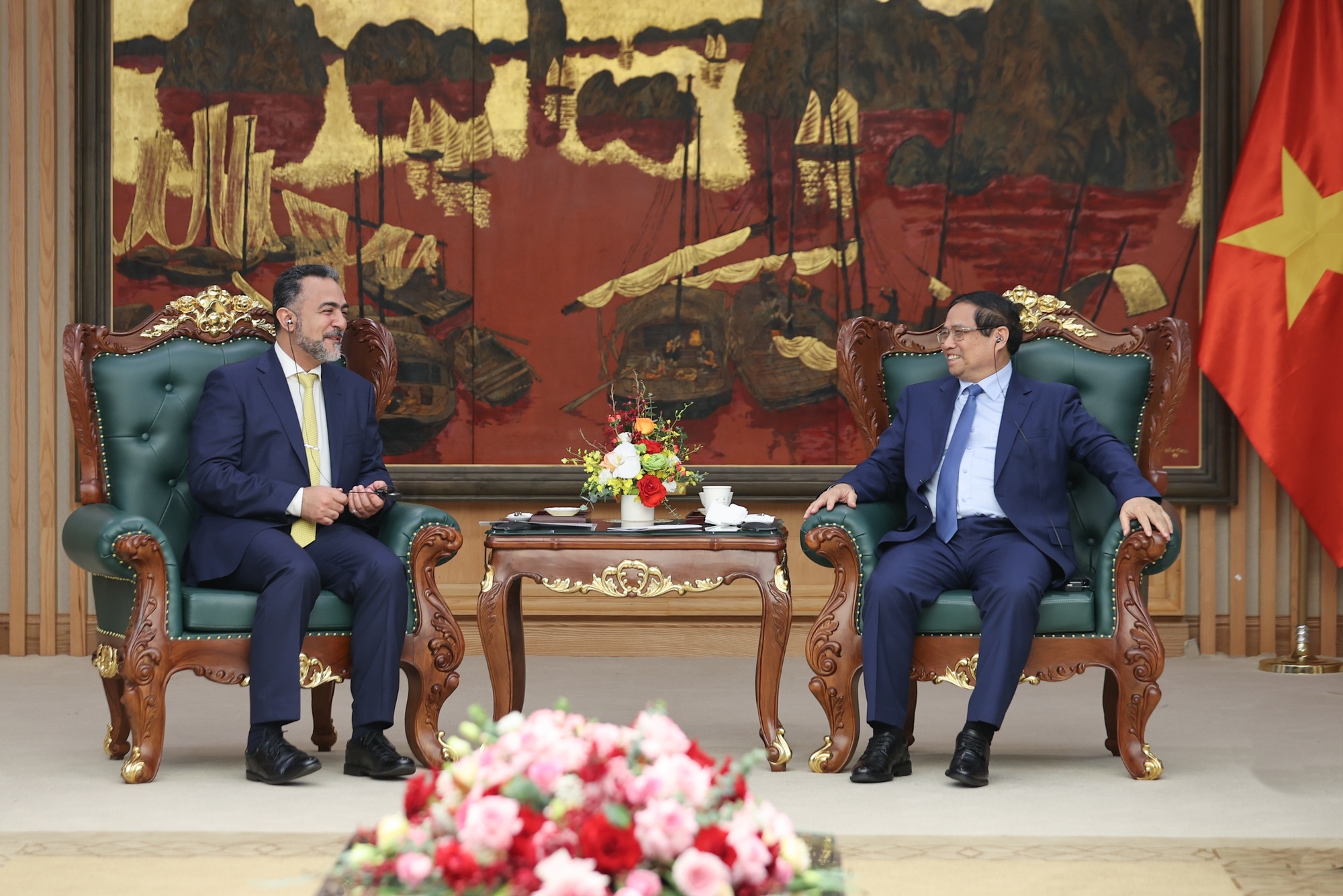 Thủ tướng đề nghị Oman mở rộng, nâng quy mô Quỹ Đầu tư Việt Nam - Oman lên mức 1 tỷ USD để hỗ trợ được nhiều hơn cho nhu cầu đầu tư, phát triển của Việt Nam, phù hợp với quy mô nền kinh tế, với lãi suất phù hợp với điều kiện của Việt Nam - Ảnh: VGP/Nhật B