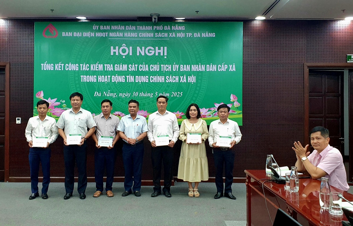 undefined Đà Nẵng - Hoạt động tín dụng chính sách cần phải ổn định sau sáp nhập xã, phường