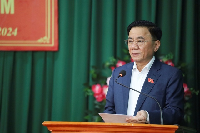 undefined Kết luận của Bộ Chính trị, Ban Bí thư về thực hiện nhiệm vụ sắp xếp tổ chức bộ máy và đơn vị hành chính, bảo đảm tiến độ, yêu cầu