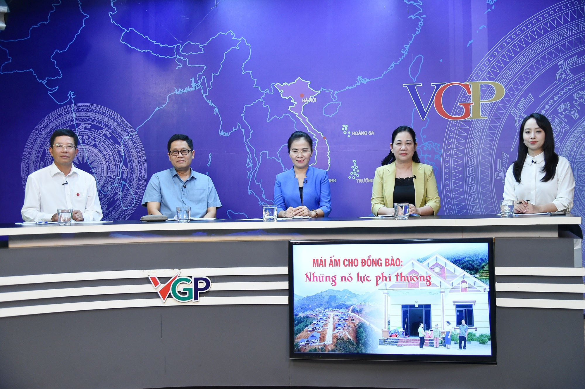 Các vị khách mời tham dự Tọa đàm - Ảnh: VGP/Dương Tuấn Các vị khách mời tham dự Tọa đàm - Ảnh: VGP/Dương Tuấn