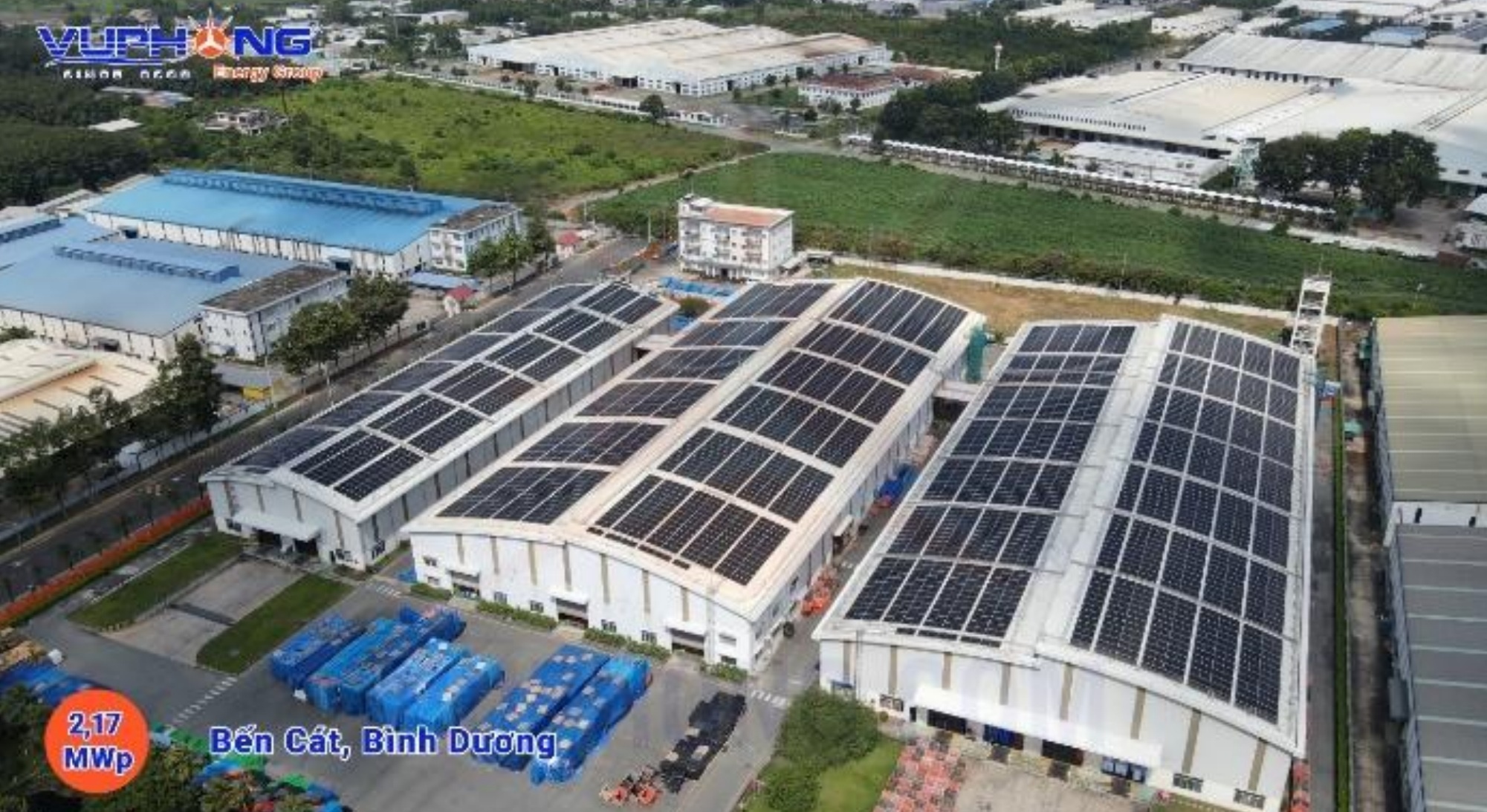 Dự án nhà máy của doanh nghiệp Duy Tân tại Bình Dương được lắp đặt hệ sinh thái năng lượng tái tạo trong hành trình chuyển đổi xanh