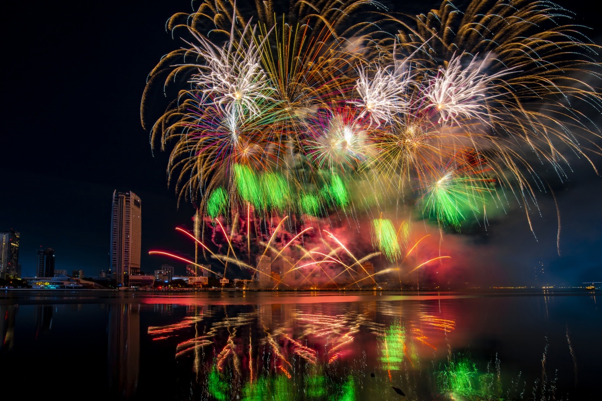 Dàn nghệ sĩ hàng đầu Việt Nam hội tụ tại Lễ hội pháo hoa quốc tế Đà Nẵng 2025