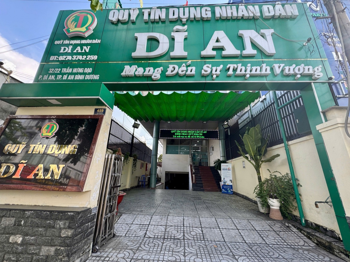 Quỹ tín dụng nhân dân Dĩ An thông báo sửa đổi, bổ sung Giấy phép thành lập và hoạt động Quỹ tín dụng nhân dân Dĩ An thông báo sửa đổi, bổ sung Giấy phép thành lập và hoạt động