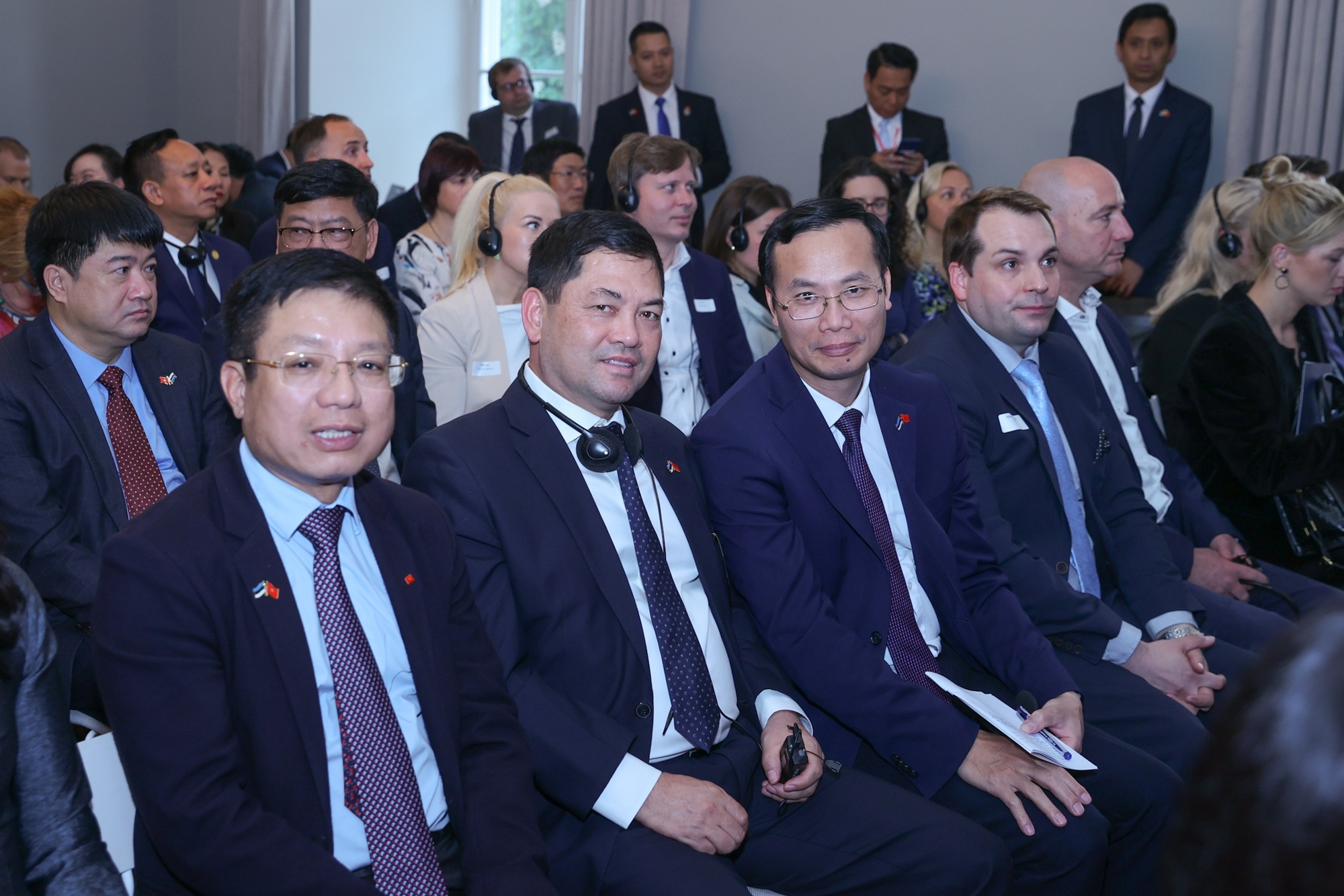 Các đại biểu dự Diễn đàn - Ảnh: VGP/Nhật Bắc