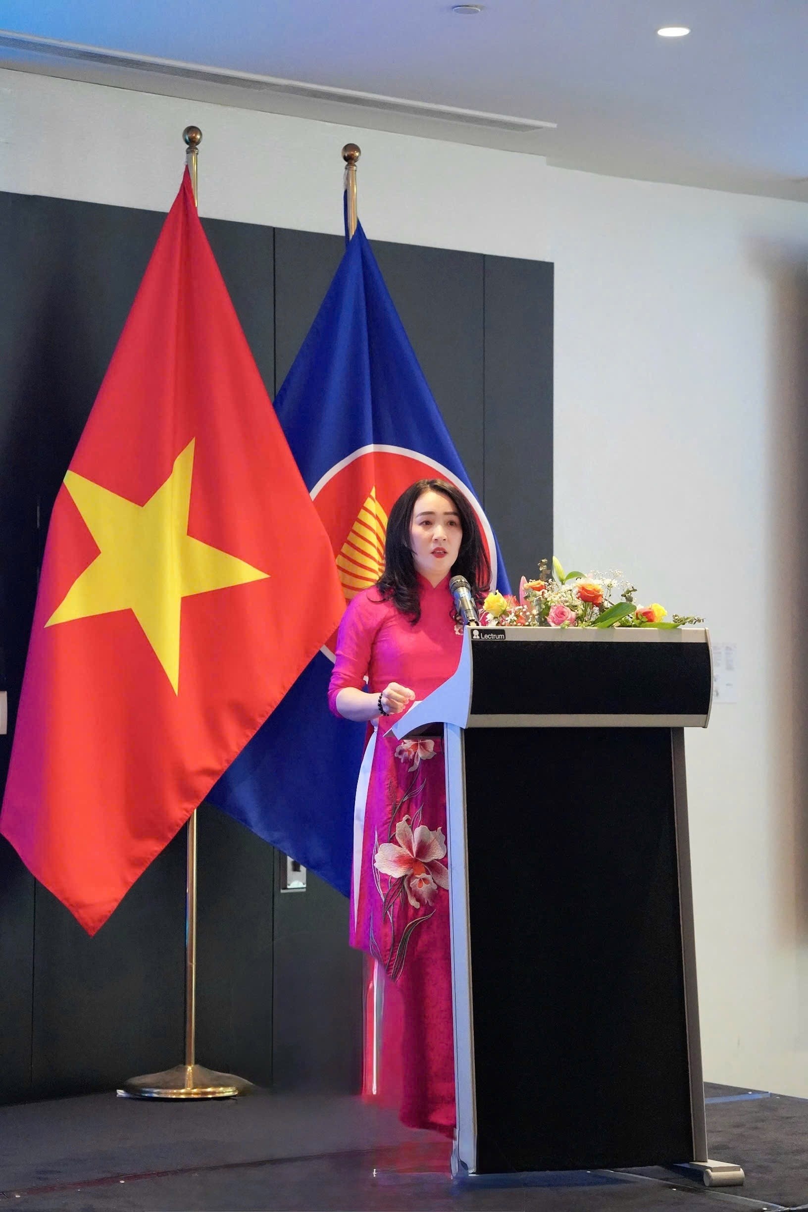 Bà Nguyễn Thị Thủy – Giám đốc Trung tâm bán lẻ MB phát biểu tại sự kiện