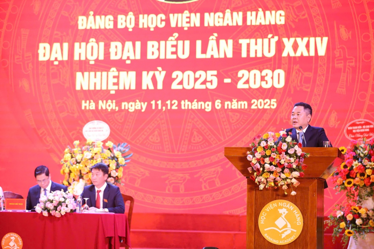 Học viện Ngân hàng: Đoàn kết - đổi mới - kỷ cương xuyên suốt và liên tục