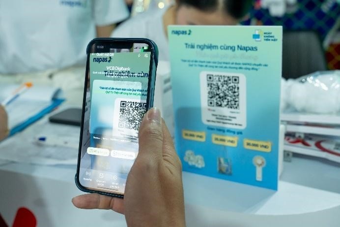 Sôi động gian hàng NAPAS tại Lễ hội không tiền mặt - Ting ting day 2025 Sôi động gian hàng NAPAS tại Lễ hội không tiền mặt - Ting ting day 2025